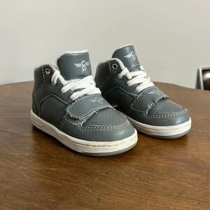 Kids creative recreation gray high top sneakers size toddler 5